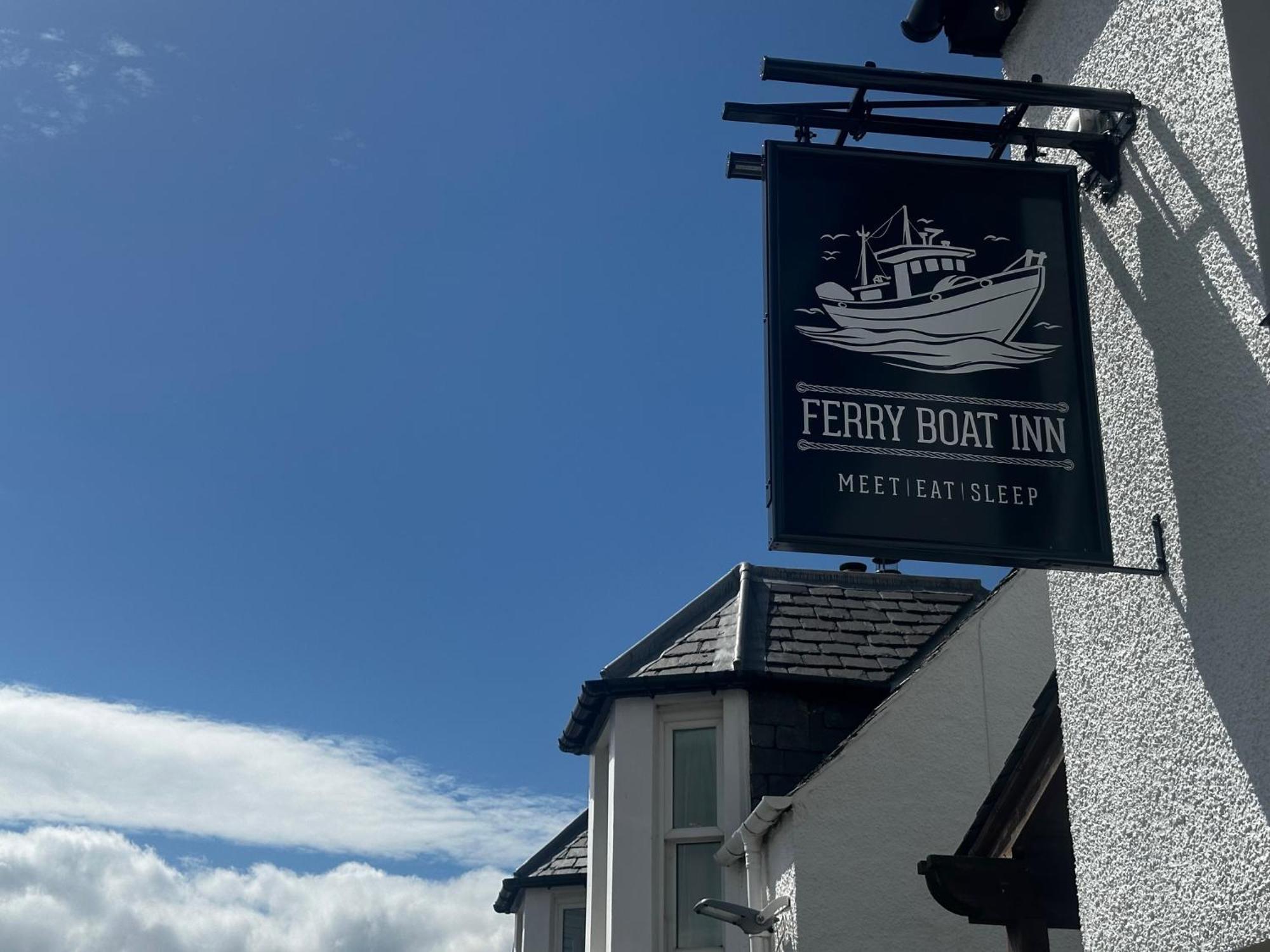 The Ferry Boat Inn Ullapool Buitenkant foto